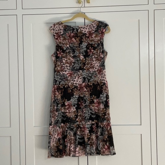 Connected Apparel cap sleeve lace blush pink dress - Picture 2 of 5